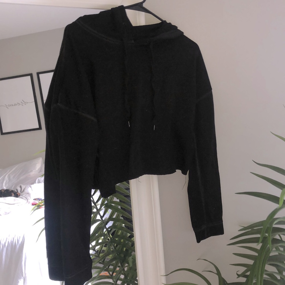 Cropped black hoodie